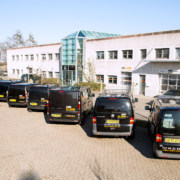 Biler tilhørende JMS